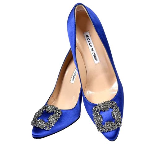 carrie bradshaw shoes manolo blahnik